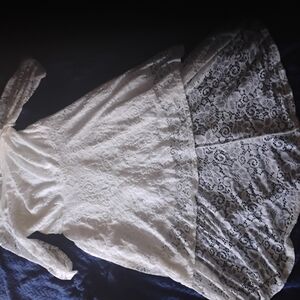 Elegant White Lace Wedding Dress